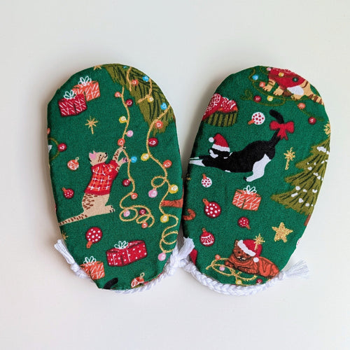 Festive Footsies - Cats with Trees
