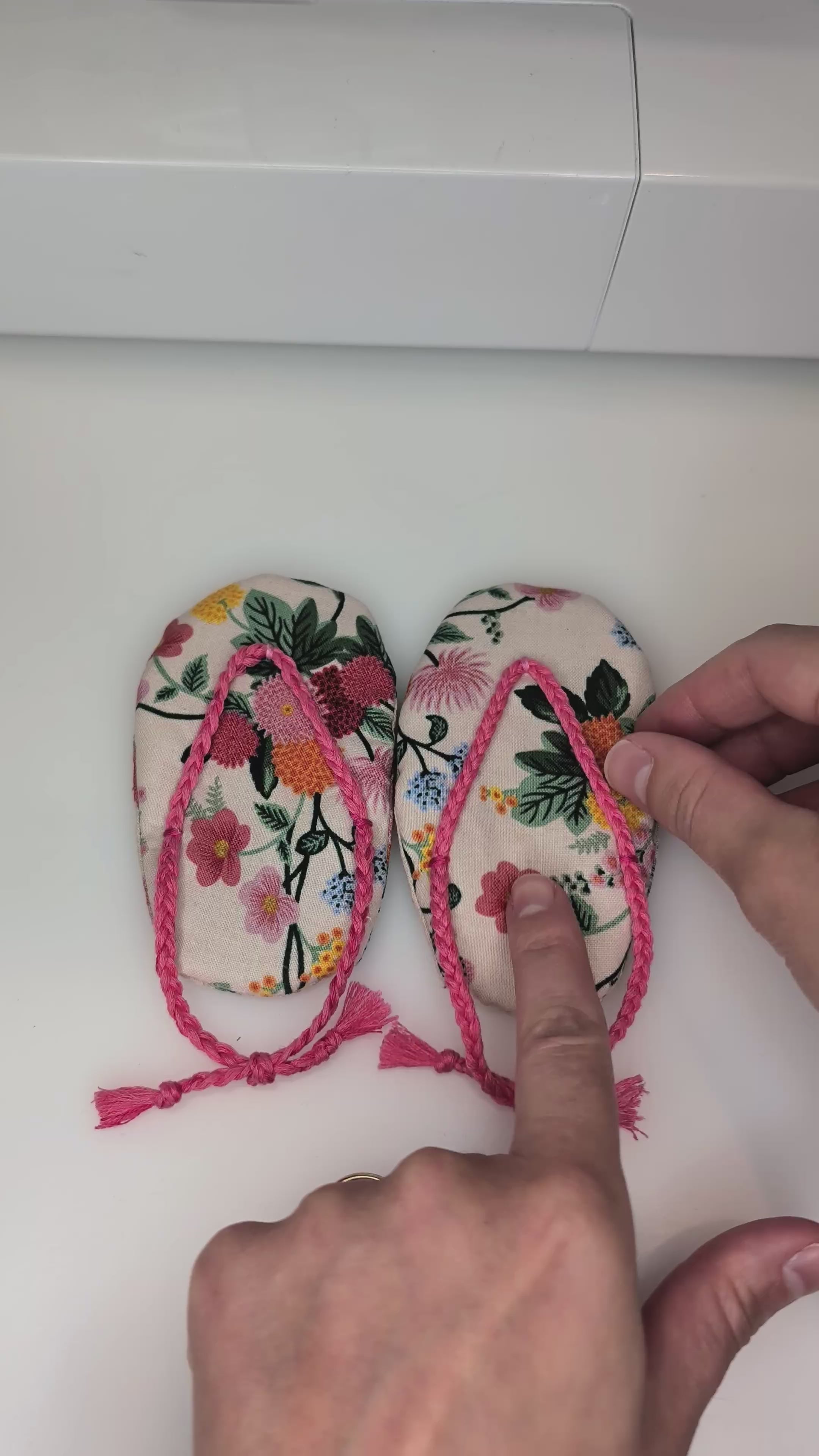 Tropical Toes